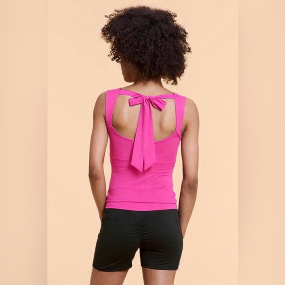 Blogilates Bow Back Tank - Picture 2 of 5